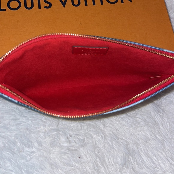 New Louis Vuitton Damier Denim Rouge City Monogram Patchwork City Pouch Wristlet - Picture 12 of 17